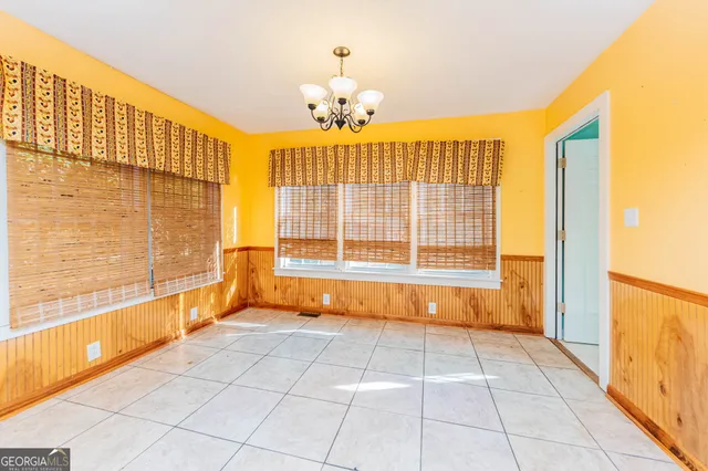 $215,000 | 202 Brantley Road, Warner Robins, GA 31093