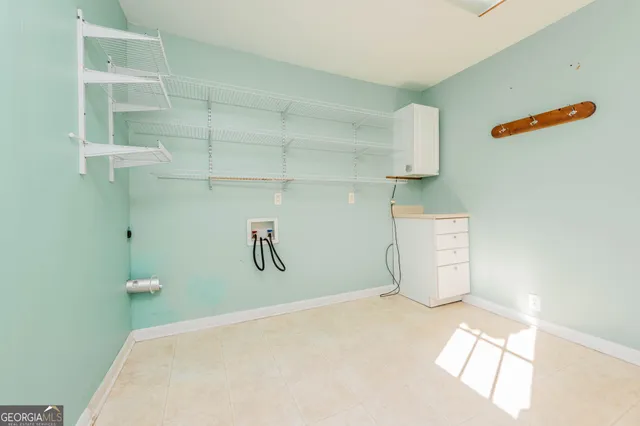 $215,000 | 202 Brantley Road, Warner Robins, GA 31093