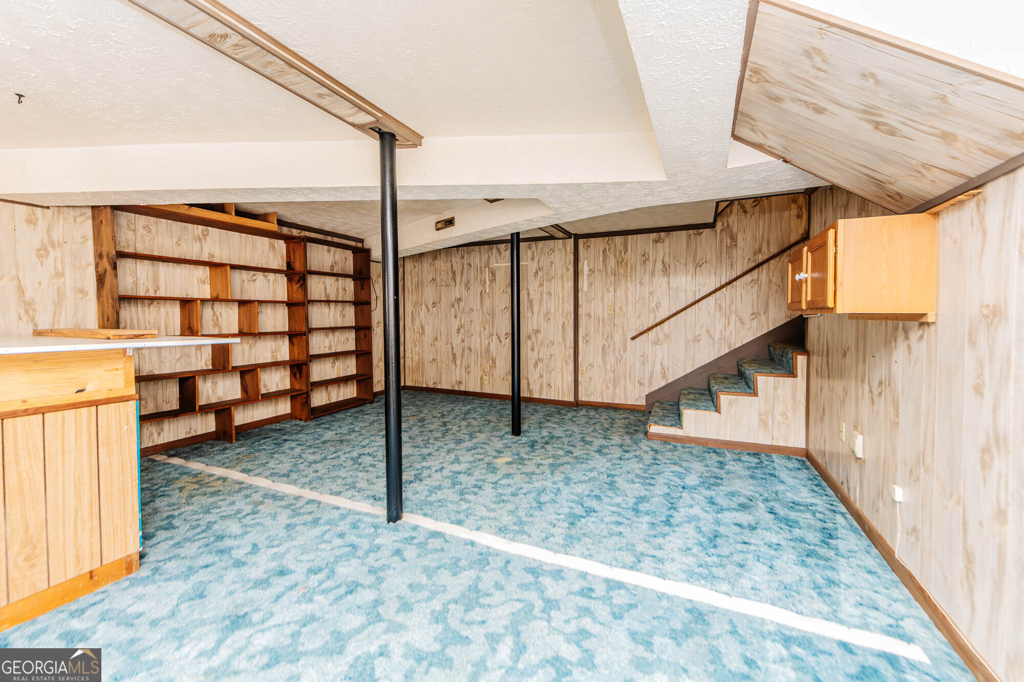 202 Brantley Road Warner Robins, GA 31093 - Photo 40 of 52 a view of entryway