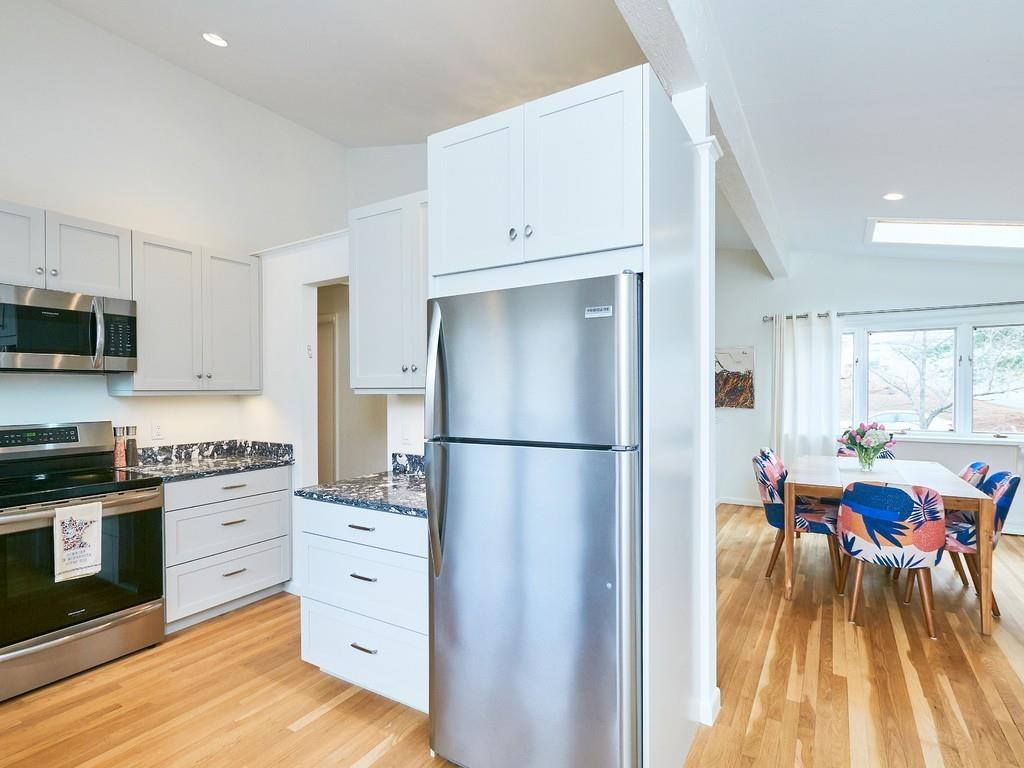 123 Minot Road Concord, MA 01742 - Photo 4 of 28 Gallery Image 4