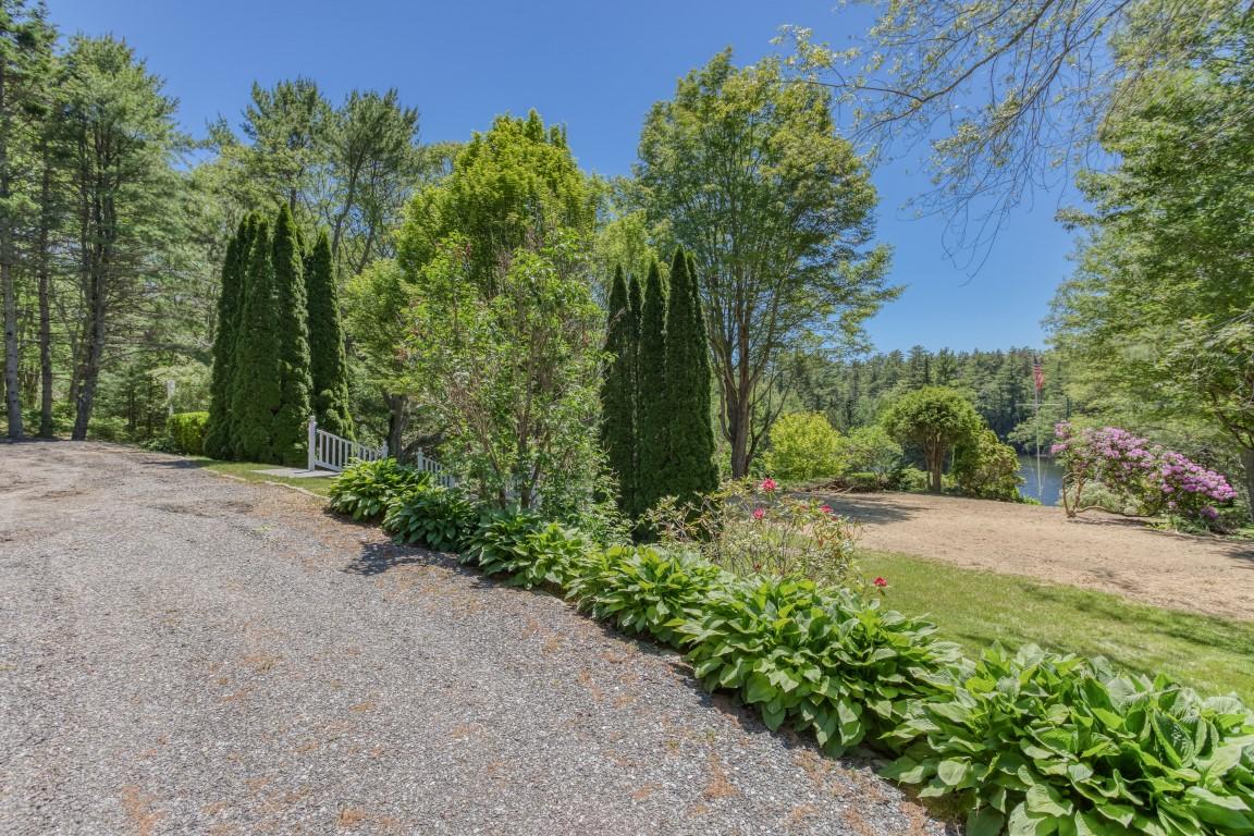 26 Logan Road Boothbay Harbor, ME 04575 - Photo 11 of 30 11. 26LoganRd-2616