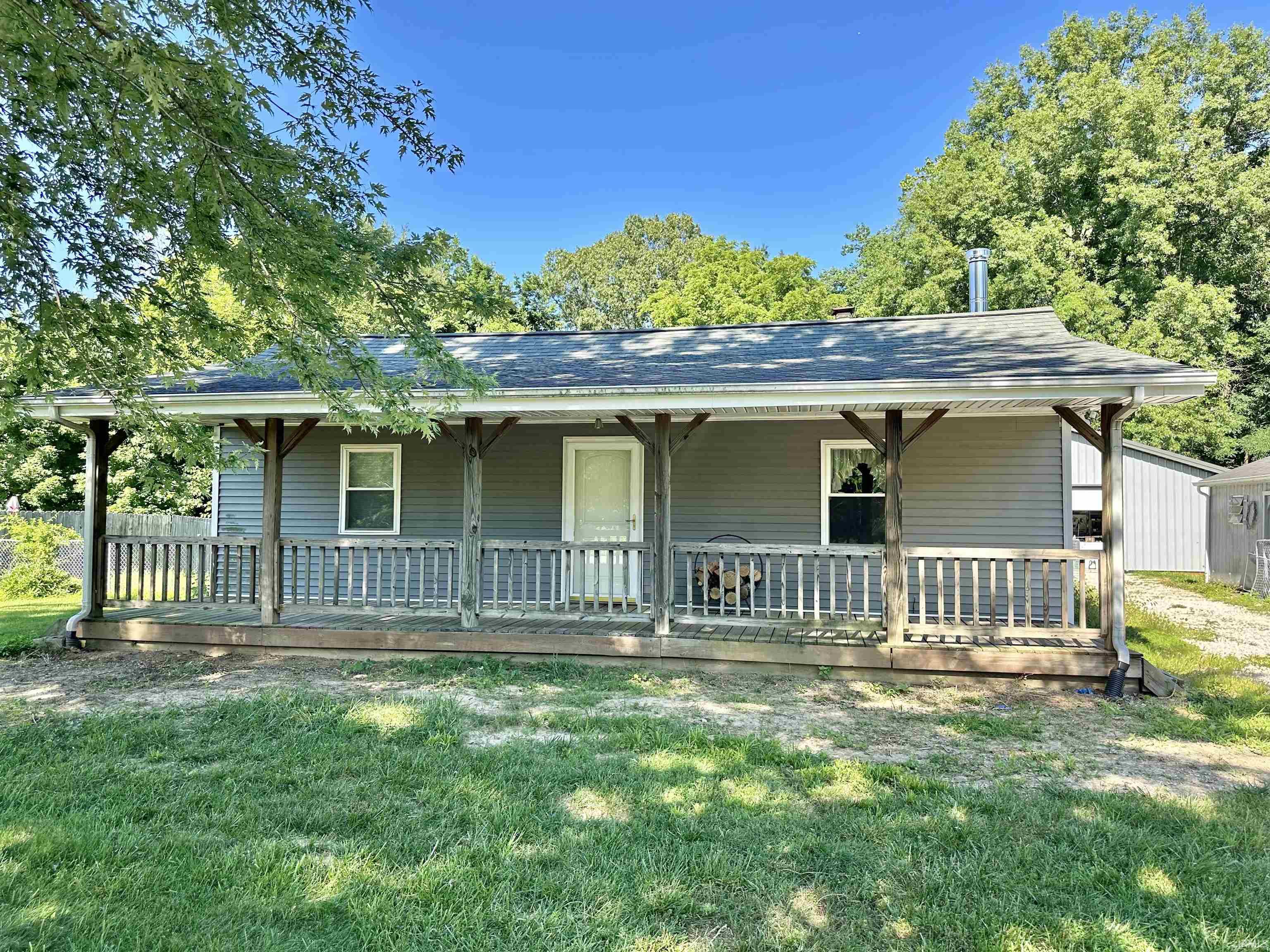 10135 Fischer Road Evansville, IN 47720 - Photo 1 of 14 Gallery Image 1