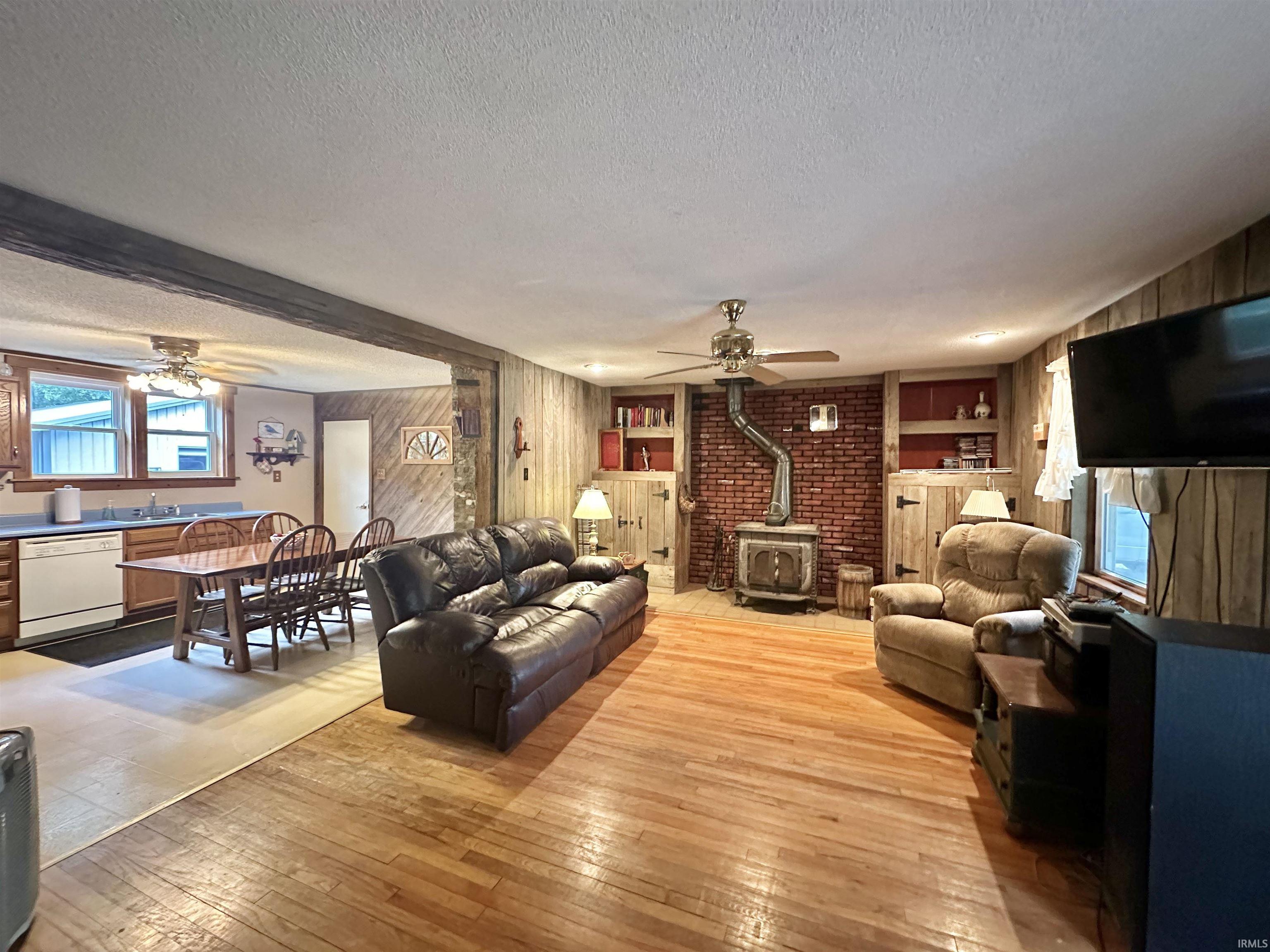 10135 Fischer Road Evansville, IN 47720 - Photo 3 of 14 Gallery Image 3