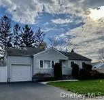 $4,800 | 3 Wensley Road, Plainview, NY 11803