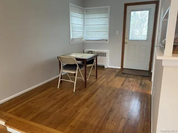 $4,800 | 3 Wensley Road, Plainview, NY 11803