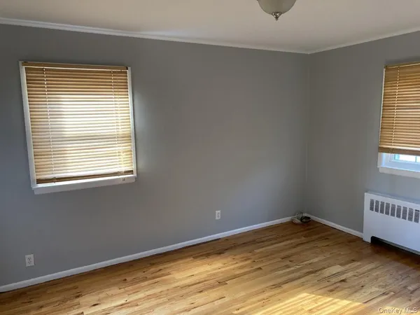 $4,800 | 3 Wensley Road, Plainview, NY 11803