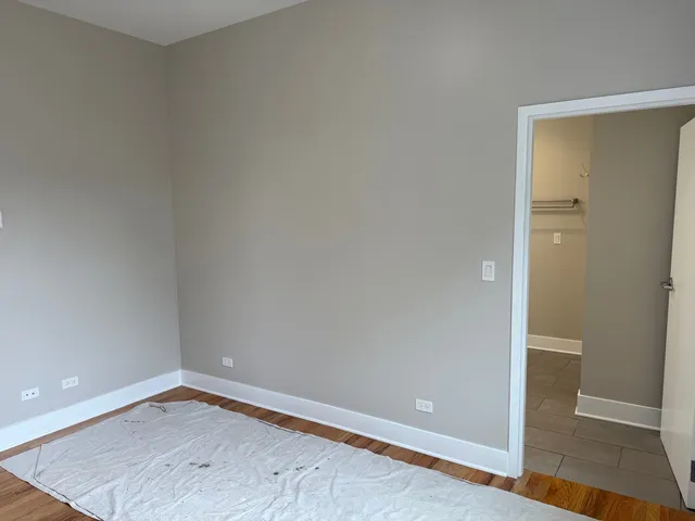 $3,490 | 3122 North Broadway, Unit 305, Chicago, IL 60657