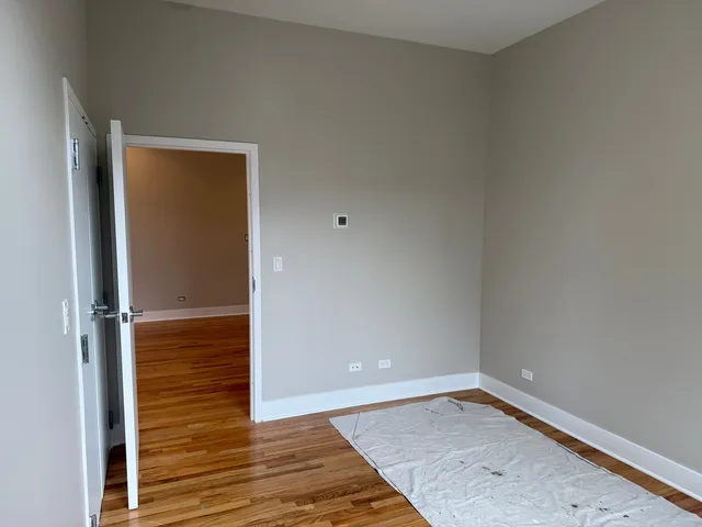 $3,490 | 3122 North Broadway, Unit 305, Chicago, IL 60657