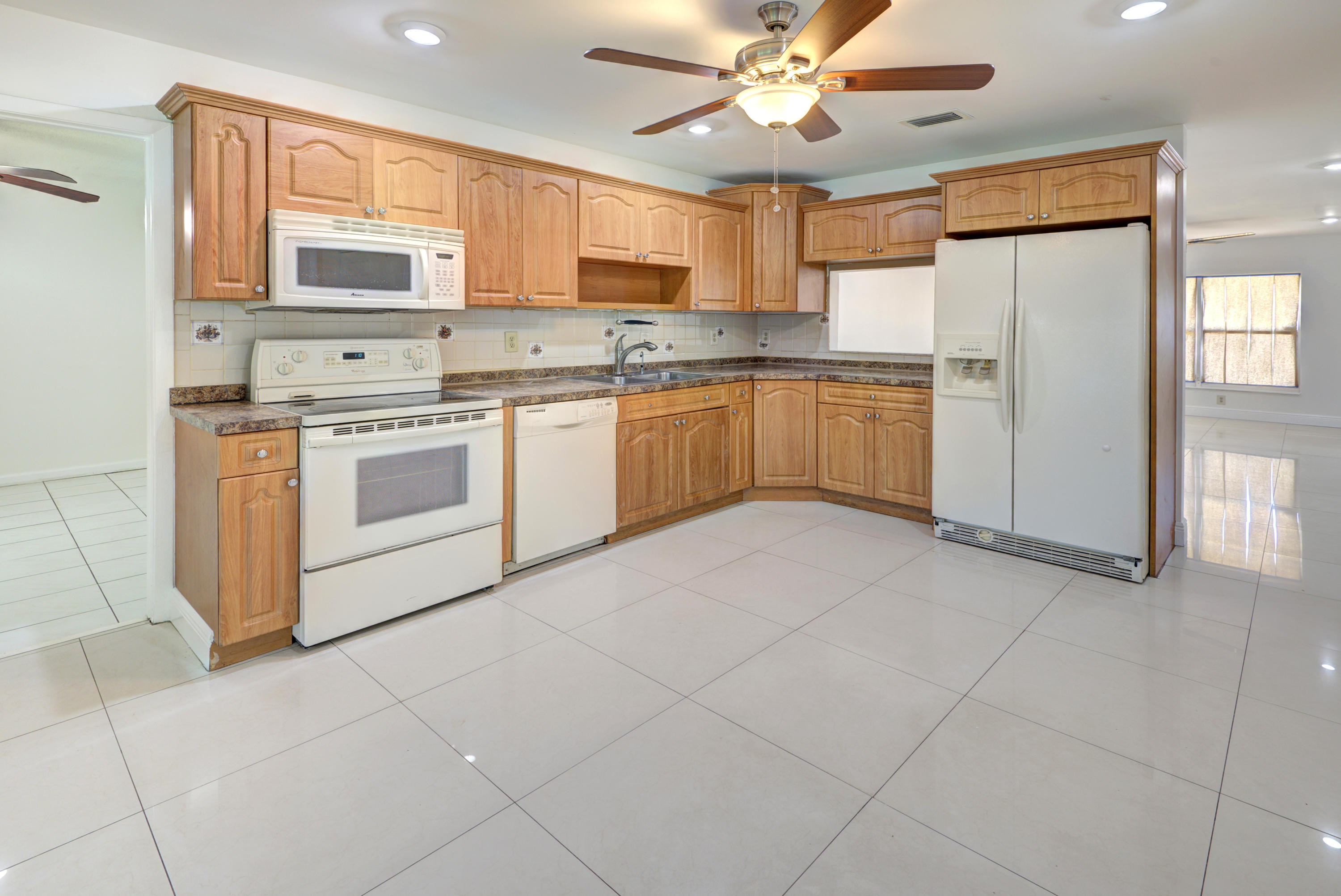 5936 Westfall Road Lake Worth, FL 33463 - Photo 2 of 22 Kitchen