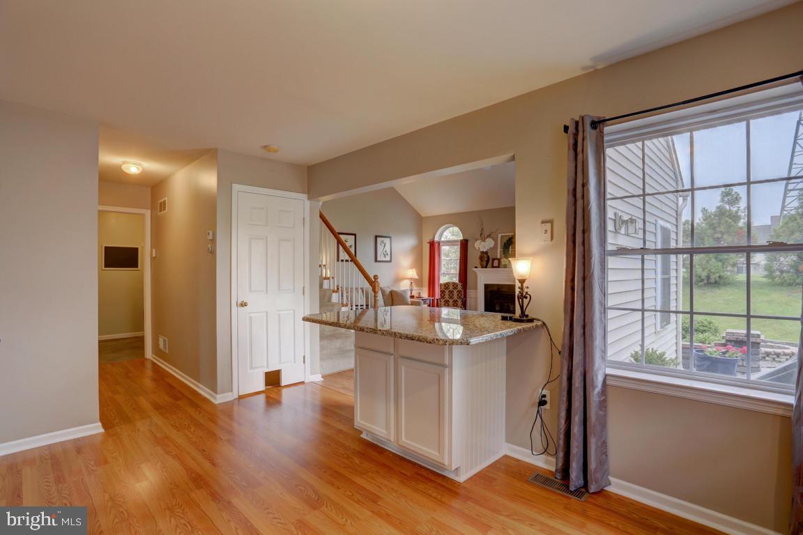 324 Cambridge Lane Lititz, PA 17543 - Photo 10 of 33 Gallery Image 10