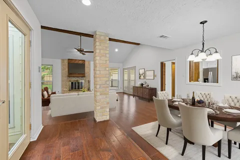 $275,000 | 2034 Lakeville Drive, Kingwood, TX 77339