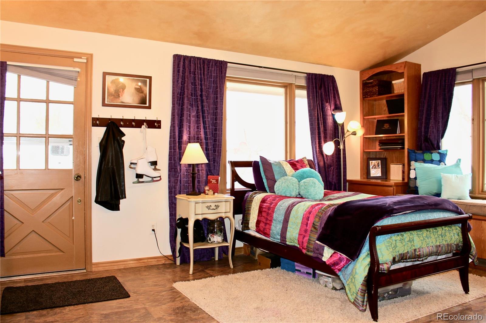 1819 Haystack Road Castle Rock, CO 80104 - Photo 11 of 35