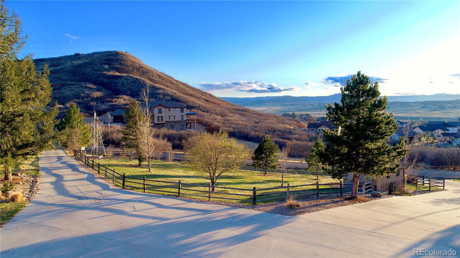 1819 Haystack Road Castle Rock, CO 80104 - Photo 3 of 35