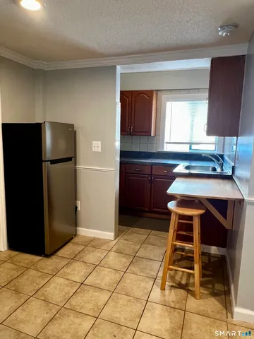 $1,175 | 204 South Main Street, Unit 1, Middletown, CT 06457