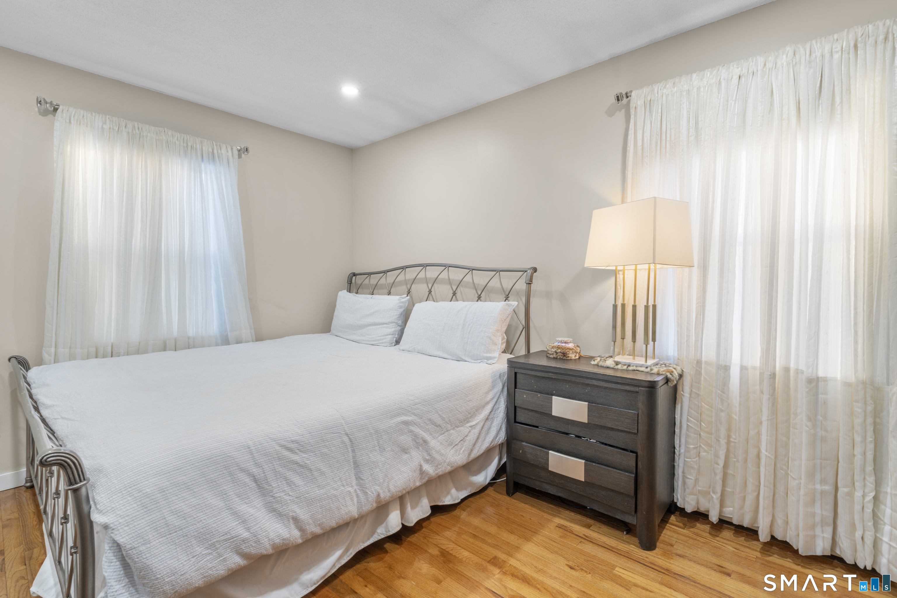 102 Forest St Extension East Haven, CT 06512 - Photo 13 of 23