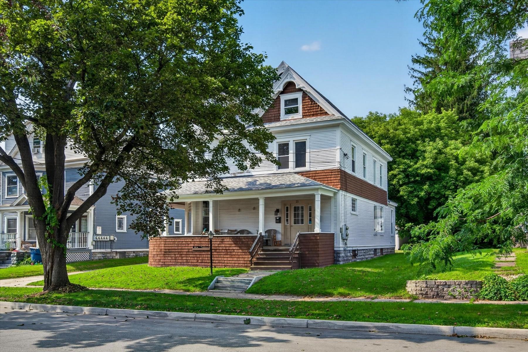 21 Royce Street Rutland, VT 05701 - Photo 1 of 54 Gallery Image 1