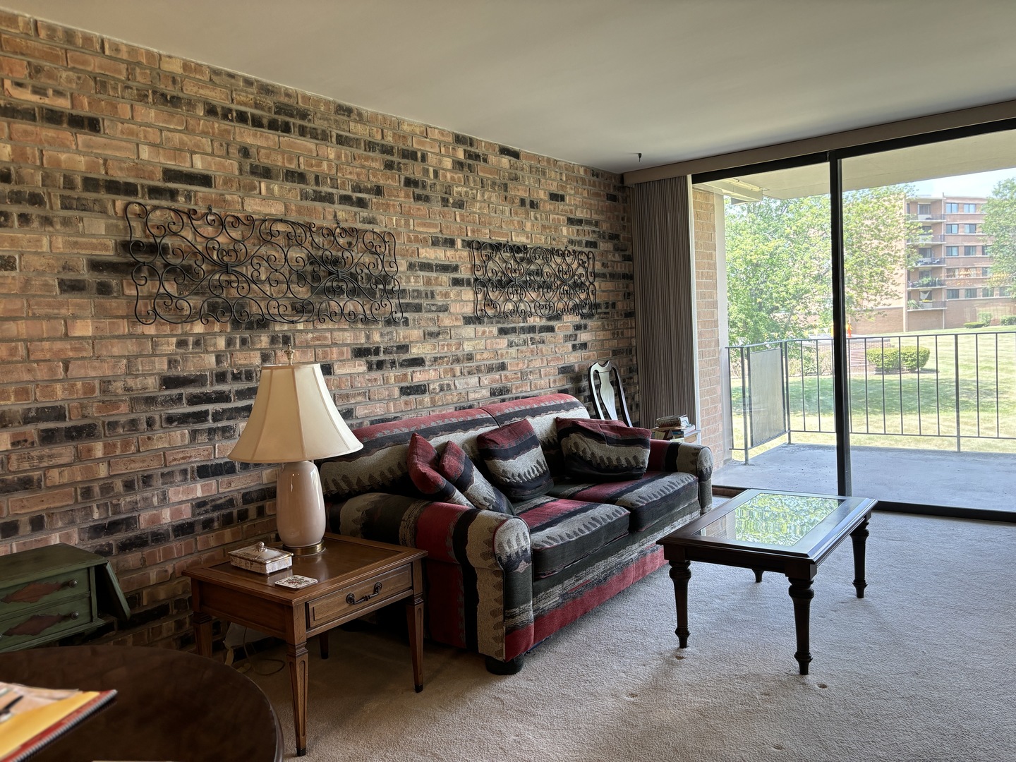 101 Bar Harbour Road, Unit 2L Schaumburg, IL 60193 - Photo 11 of 41 Gallery Image 11