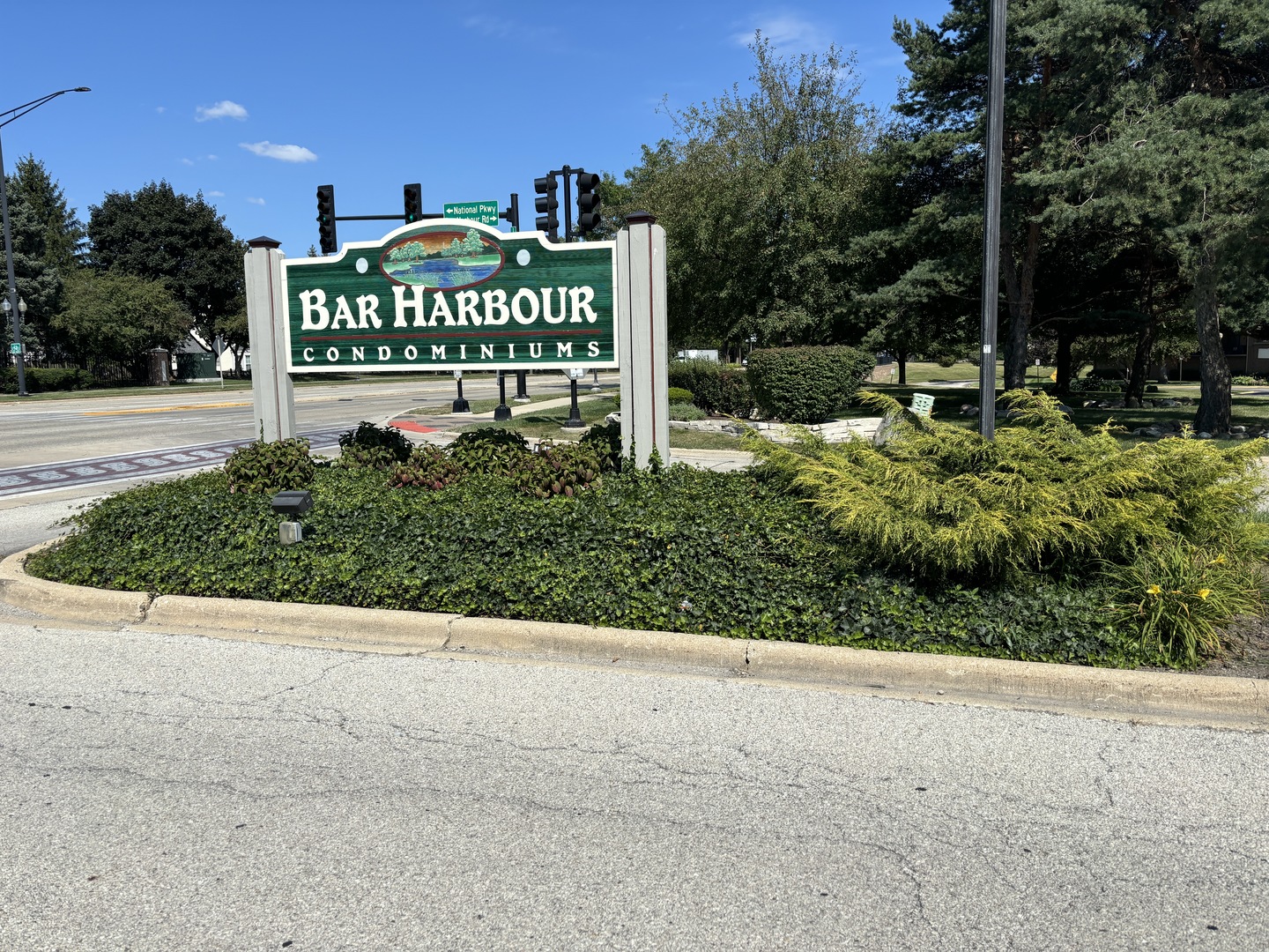 101 Bar Harbour Road, Unit 2L Schaumburg, IL 60193 - Photo 2 of 41 Gallery Image 2