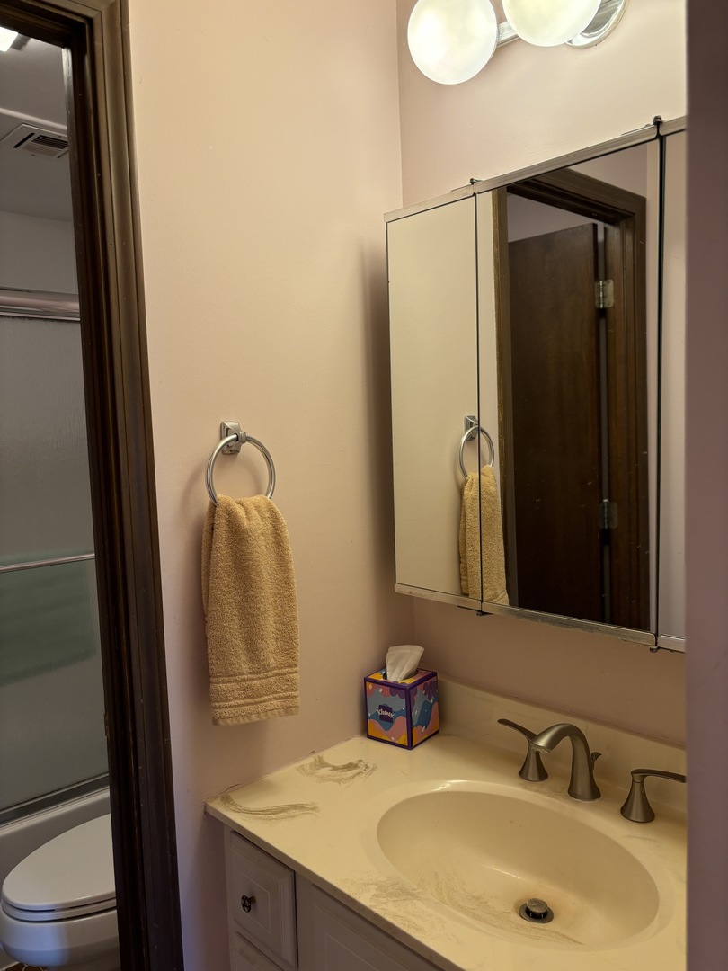 101 Bar Harbour Road, Unit 2L Schaumburg, IL 60193 - Photo 29 of 41 Gallery Image 29