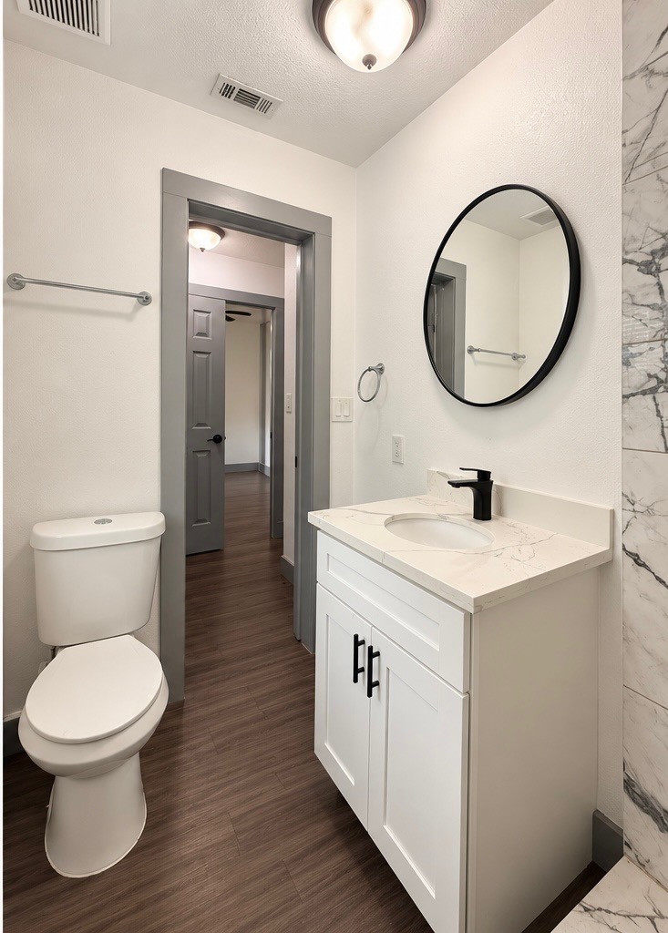 3415 Jackson Street, Unit 2 Houston, TX 77004 - Photo 3 of 8 Gallery Image 3