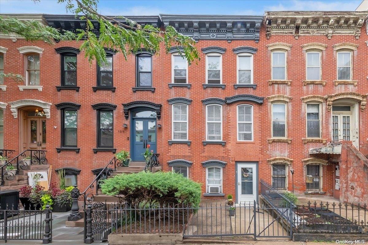 201 12th Street Brooklyn, NY 11215 - Photo 1 of 1