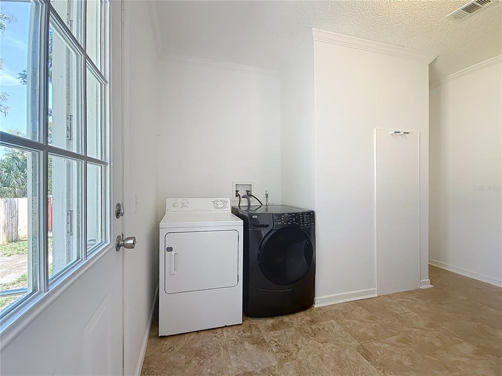 28477 Sentinel Street Nobleton, FL 34661 - Photo 13 of 32