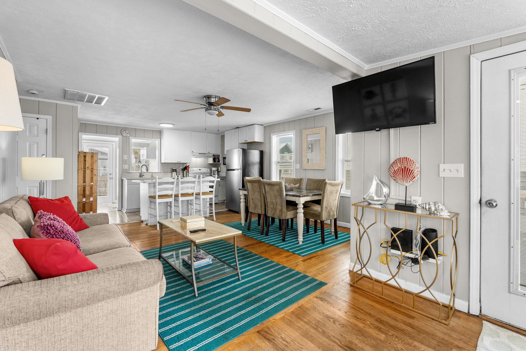 836 South Waccamaw Drive Murrells Inlet, SC 29576 - Photo 19 of 87
