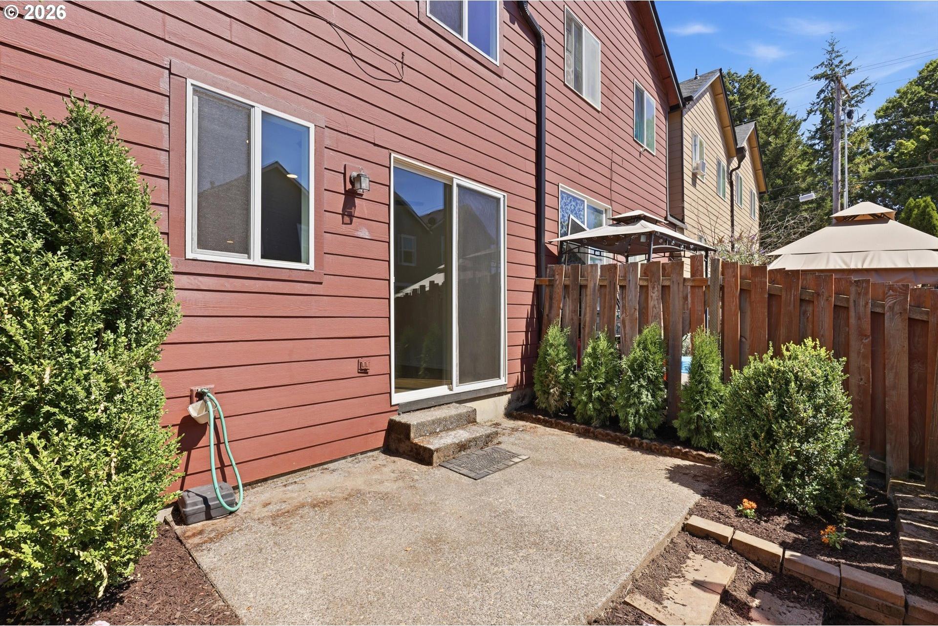 5934 Southeast 16th Loop Gresham, OR 97080 - Photo 33 of 36 Gallery Image 33