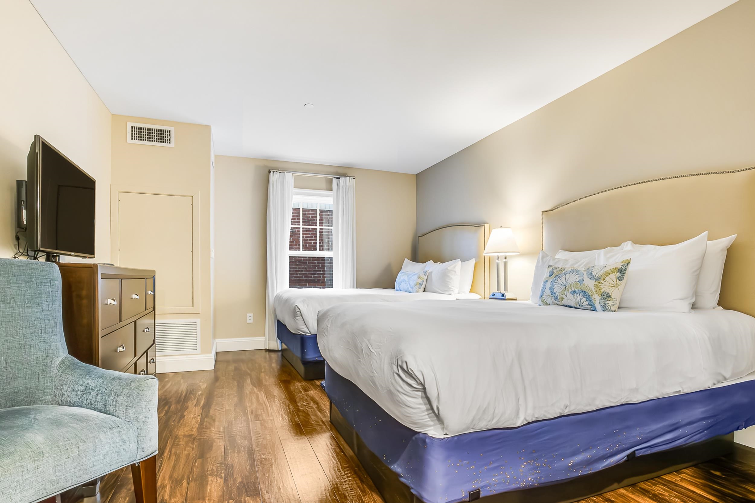 1 Ocean Avenue, Unit 210/212 FRACTION 3 York, ME 03909 - Photo 14 of 36