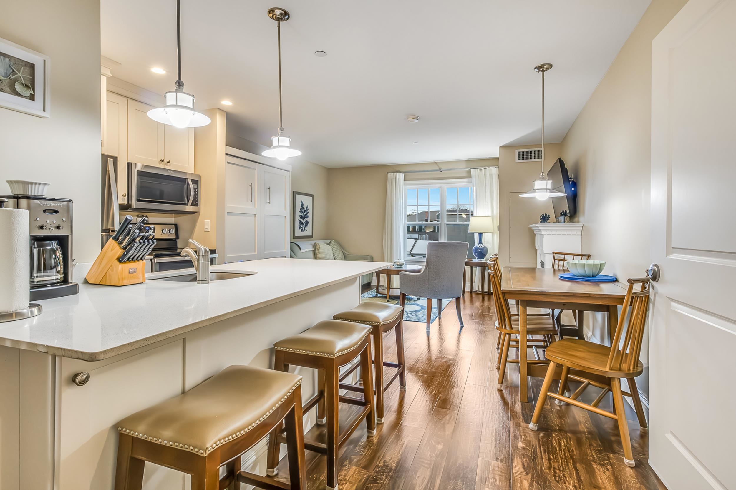 1 Ocean Avenue, Unit 210/212 FRACTION 3 York, ME 03909 - Photo 2 of 36