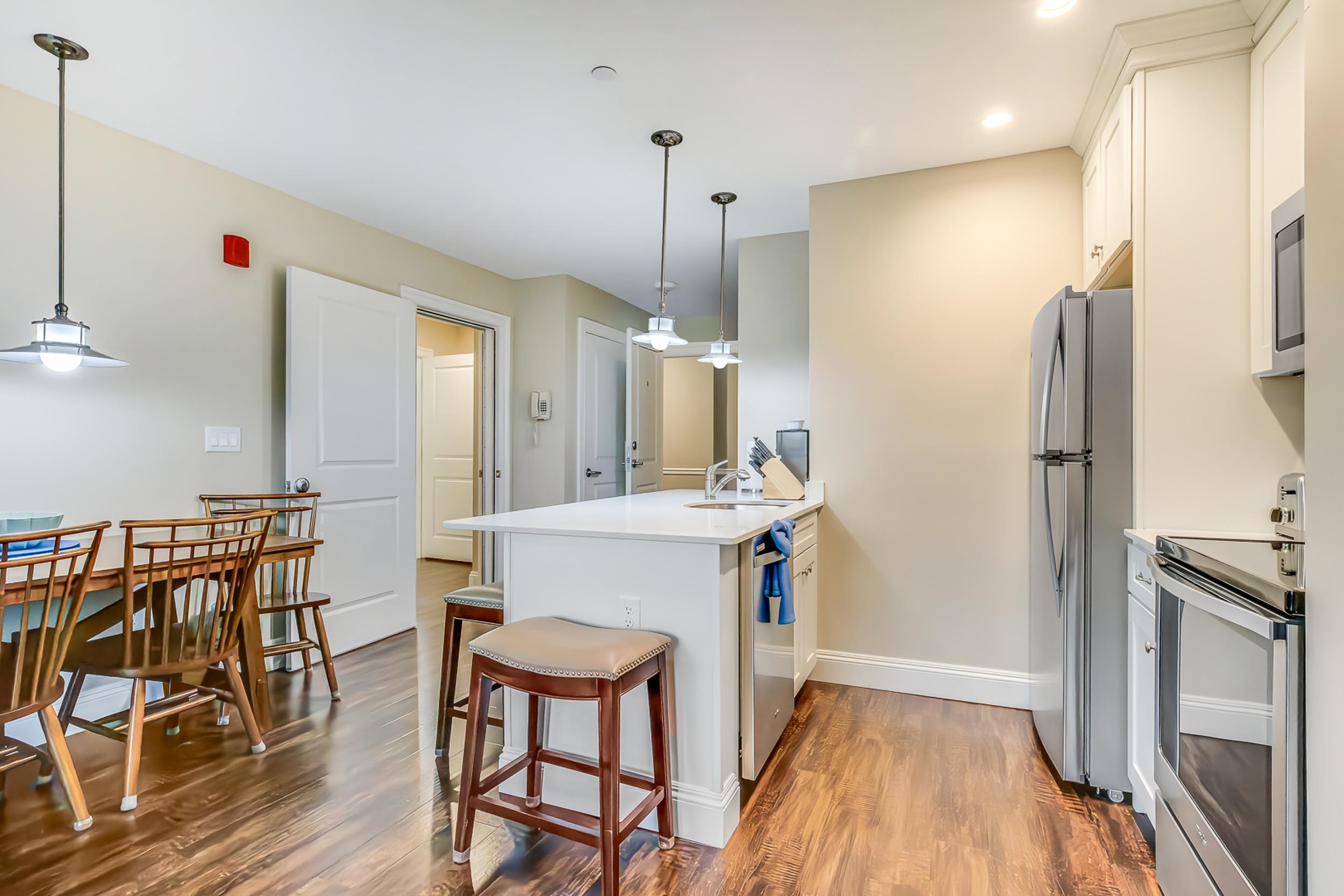 1 Ocean Avenue, Unit 210/212 FRACTION 3 York, ME 03909 - Photo 7 of 36