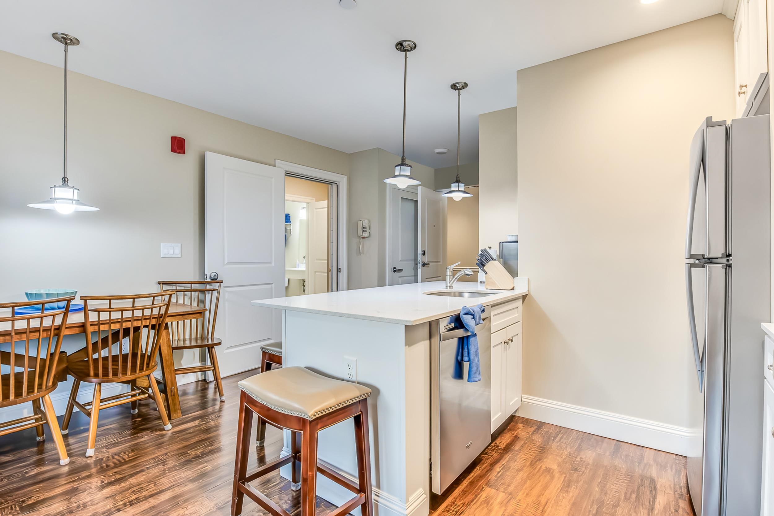 1 Ocean Avenue, Unit 210/212 FRACTION 3 York, ME 03909 - Photo 8 of 36