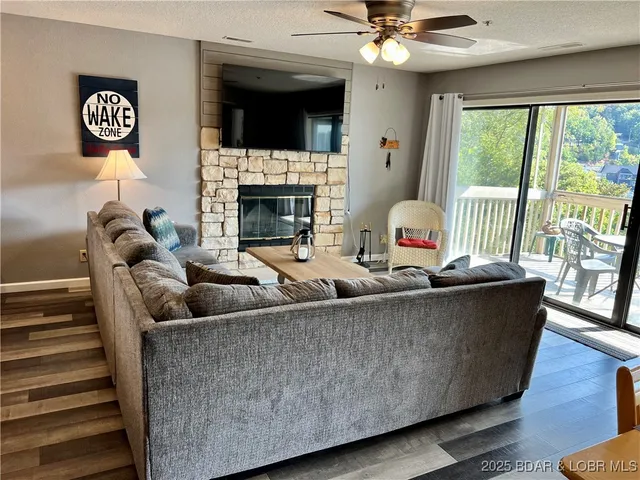 $225,000 | 1011 Indian Pointe, Unit 1011, Osage Beach, MO 65065
