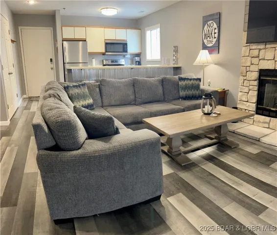 $225,000 | 1011 Indian Pointe, Unit 1011, Osage Beach, MO 65065