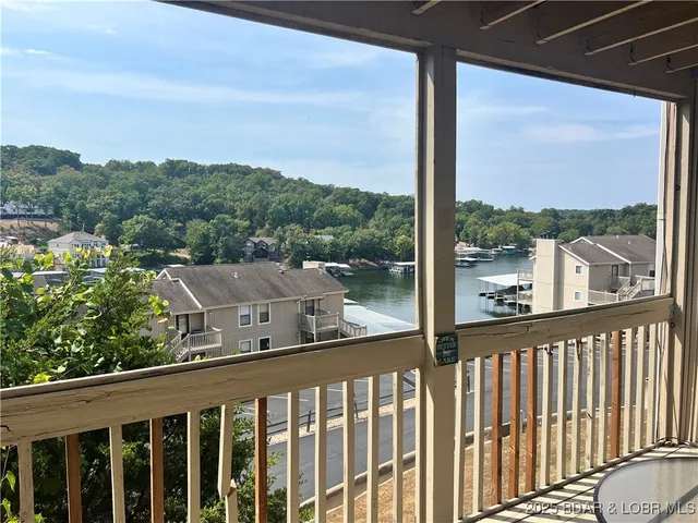 $225,000 | 1011 Indian Pointe, Unit 1011, Osage Beach, MO 65065