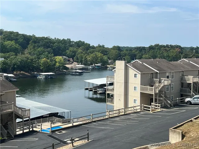 $225,000 | 1011 Indian Pointe, Unit 1011, Osage Beach, MO 65065
