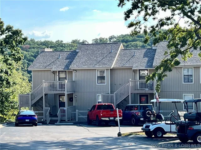 $225,000 | 1011 Indian Pointe, Unit 1011, Osage Beach, MO 65065