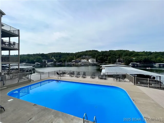 $225,000 | 1011 Indian Pointe, Unit 1011, Osage Beach, MO 65065