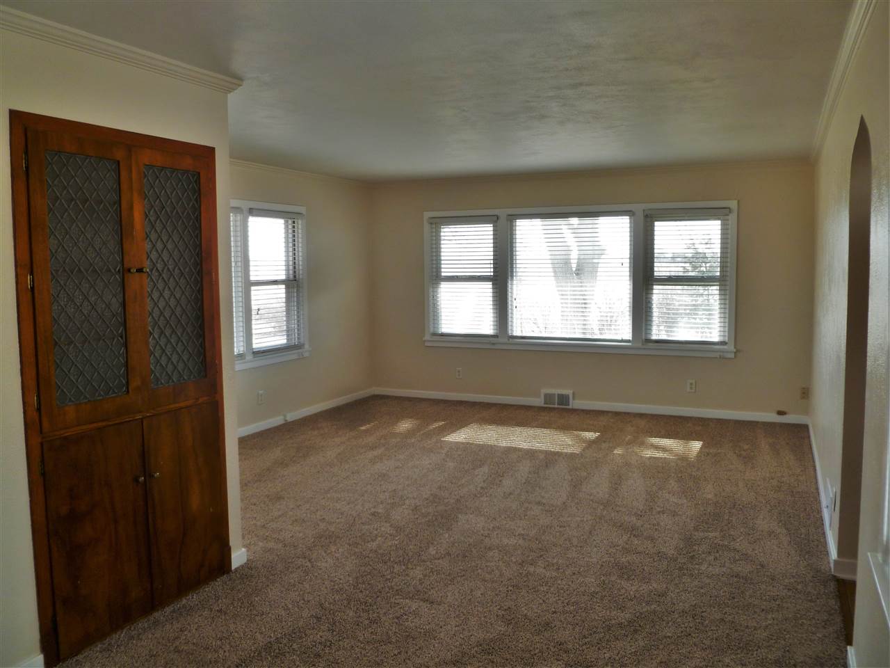 5219 North Sampson Road Woodburn, IN 46797 - Photo 11 of 36 Gallery Image 11