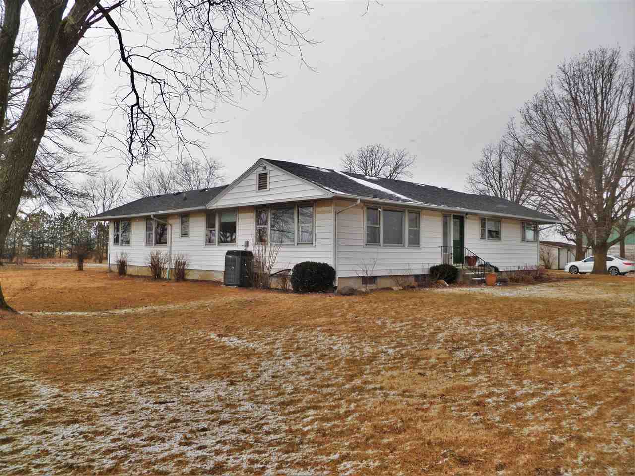 5219 North Sampson Road Woodburn, IN 46797 - Photo 3 of 36 Gallery Image 3