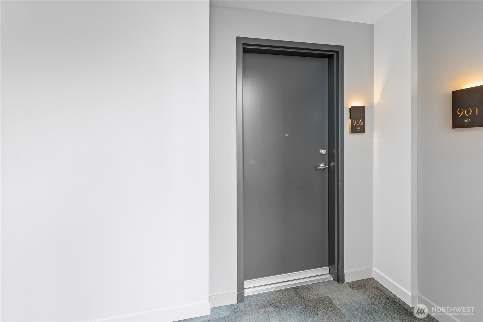 590 1st Avenue South, Unit 902 Seattle, WA 98104 - Photo 5 of 29