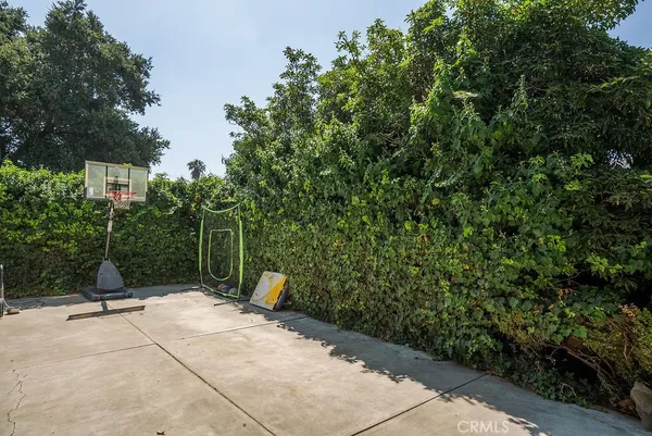$1,295,000 | 304 South Minnesota Avenue, Glendora, CA 91741