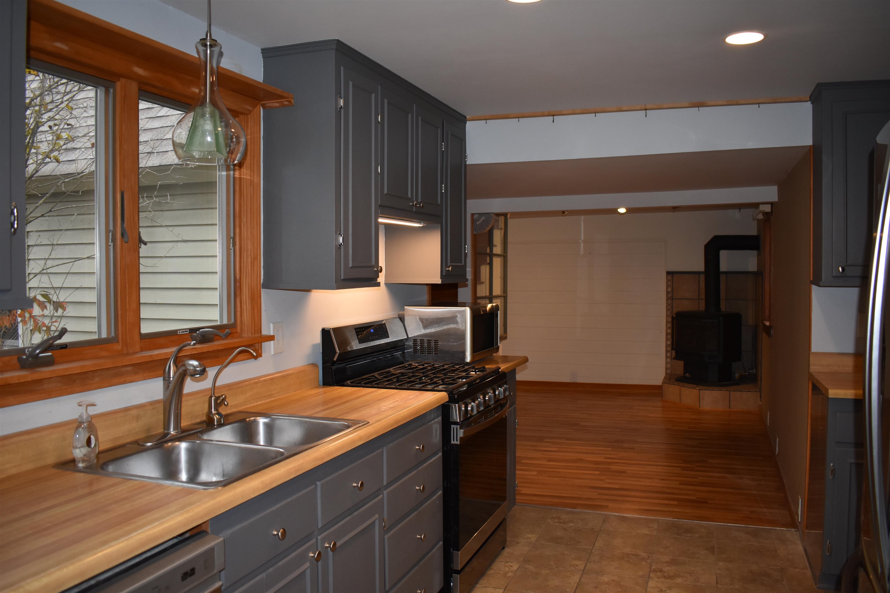 132 Stevens Road Canaan, NH 03741 - Photo 11 of 39