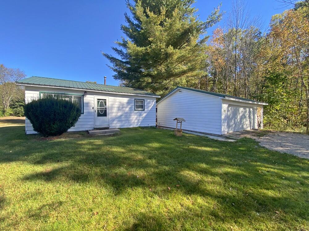 4106 19 Mile Road Barryton, MI 49305 - Photo 1 of 14 Exterior