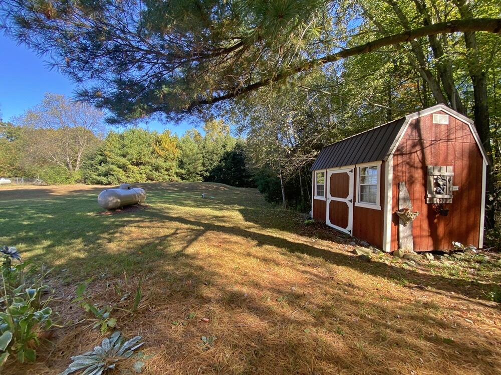 4106 19 Mile Road Barryton, MI 49305 - Photo 13 of 14 13. Shed
