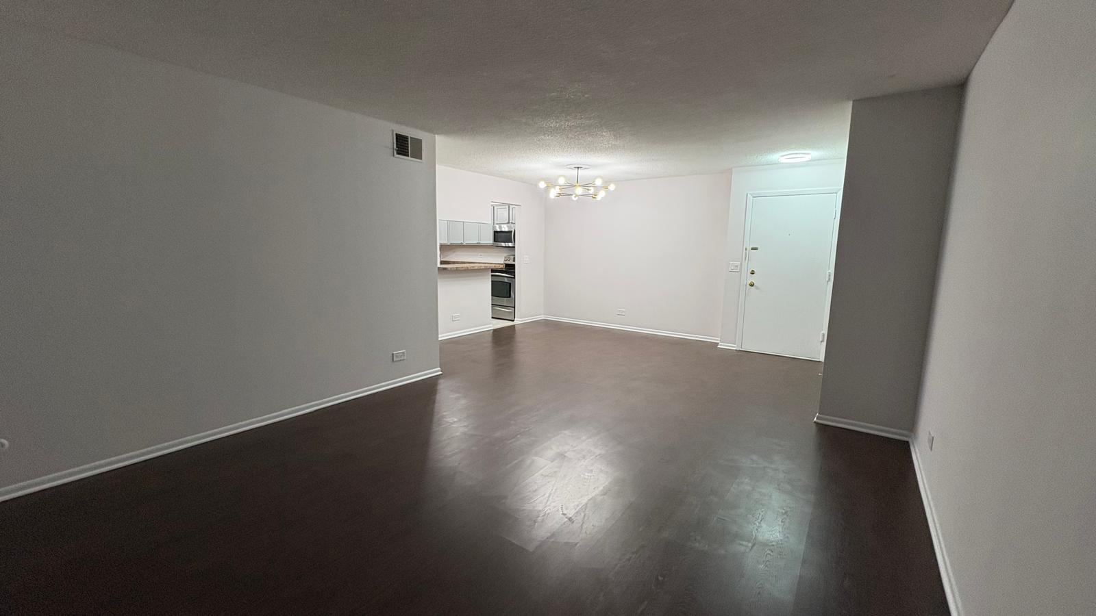 1125 Pleasant Run Drive, Unit 806 Wheeling, IL 60090 - Photo 6 of 12