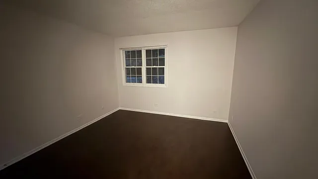 $1,849 | 1125 Pleasant Run Drive, Unit 806, Wheeling, IL 60090