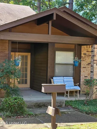 $209,000 | 6 Shore Drive, Clinton, MS 39056