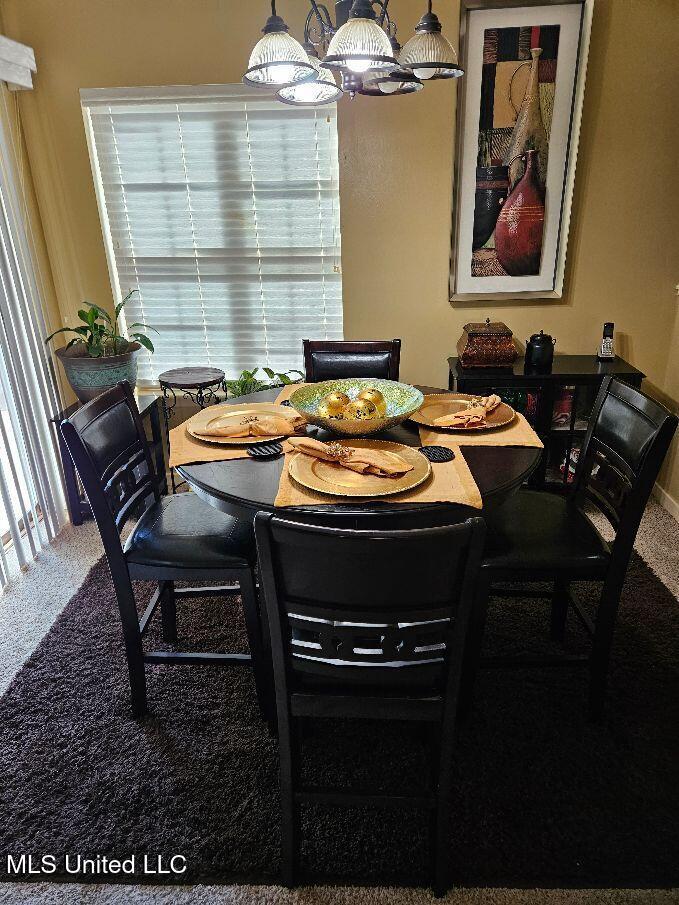 6 Shore Drive Clinton, MS 39056 - Photo 3 of 15 Dining room
