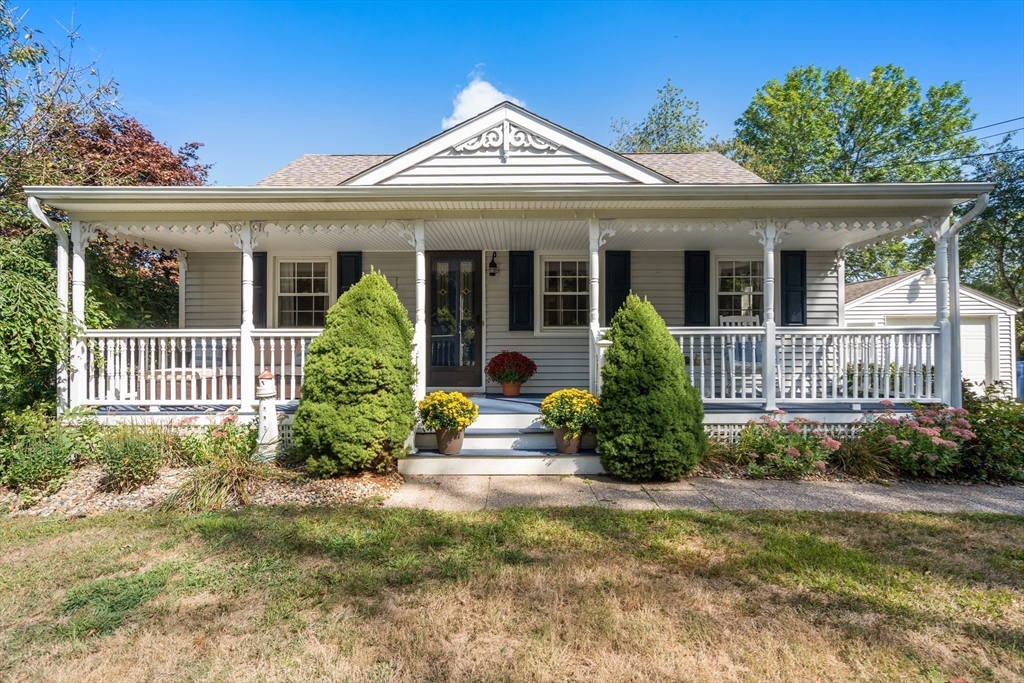 282 Cushman Road Rochester, MA 02770 - Photo 1 of 36